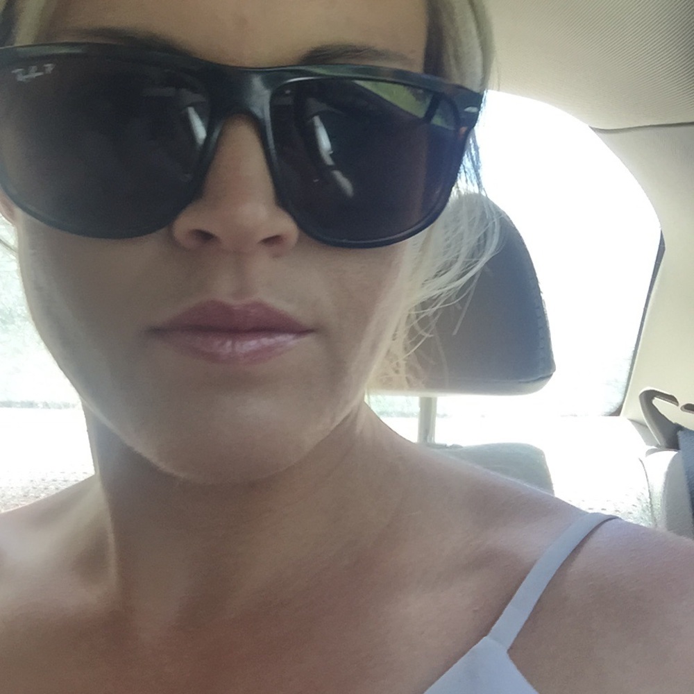 Meet your Posher, Natalie